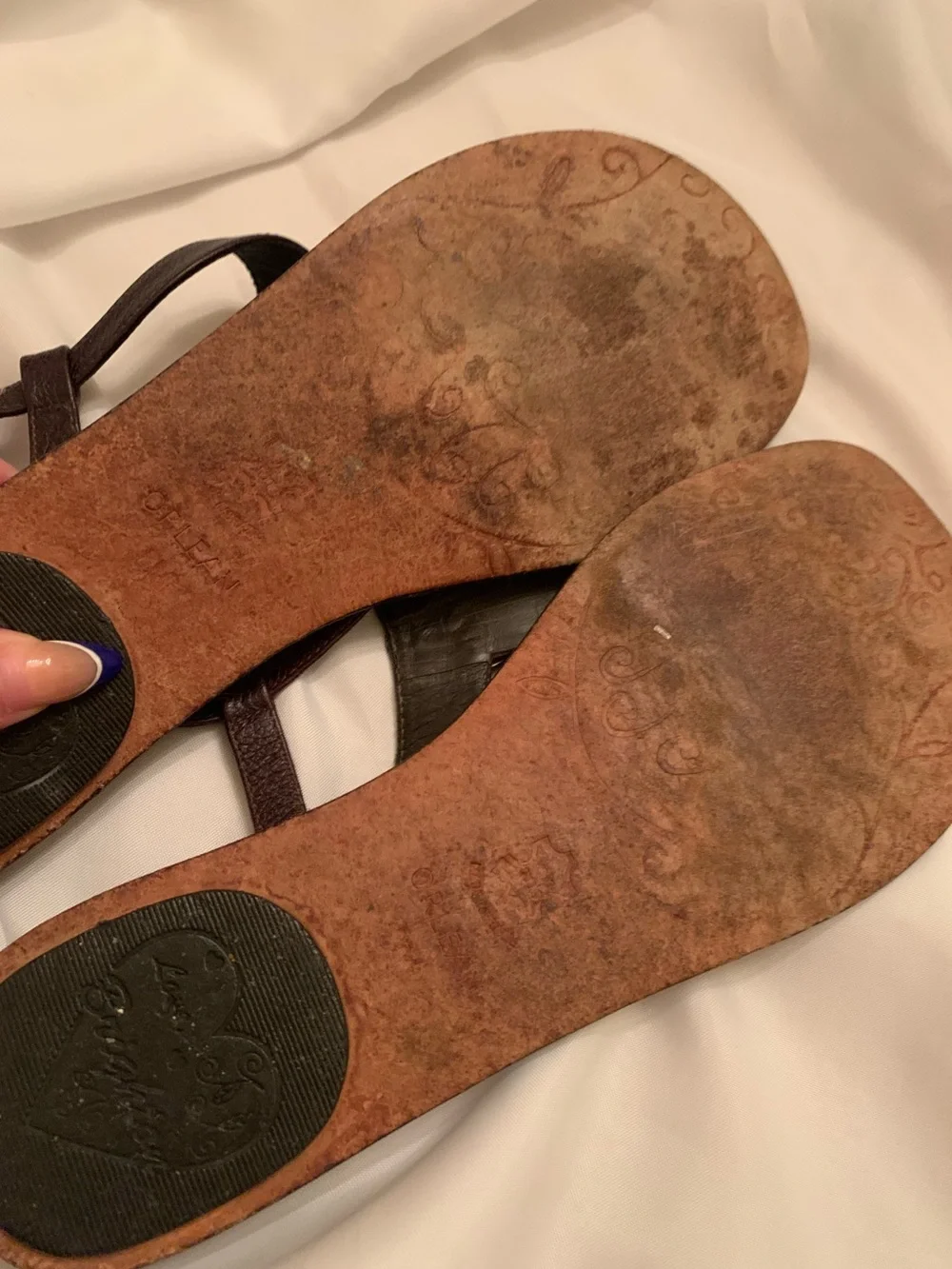 Brighton Brown Leather T-Strap Sandals with Bead Accents